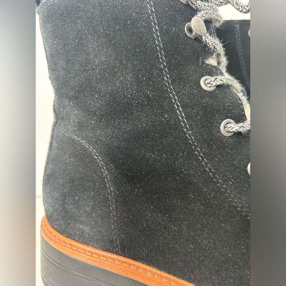 Marc Fisher Boots Suede Leather Black Tan Lace Up Womens 8 Ankle Faix Fur Lined - Picture 4 of 16